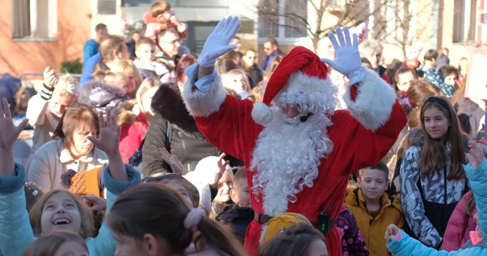 Novogodišnji bazar i karneval