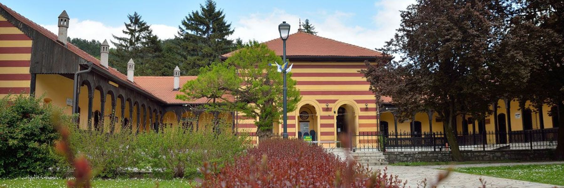 osman kapetanova medresa, gracanica