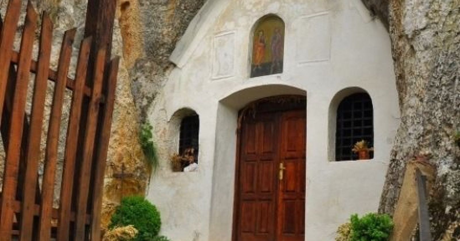 Pećinska crkva