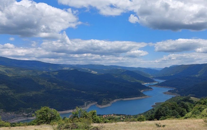 Zavojsko jezero