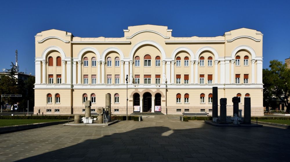 basnki dvor, banjaluka